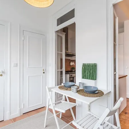 Flh Campo De Ourique Elegant Flat Lisbon